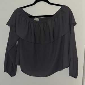 Off the shoulder Wilfred top charcoal grey size medium